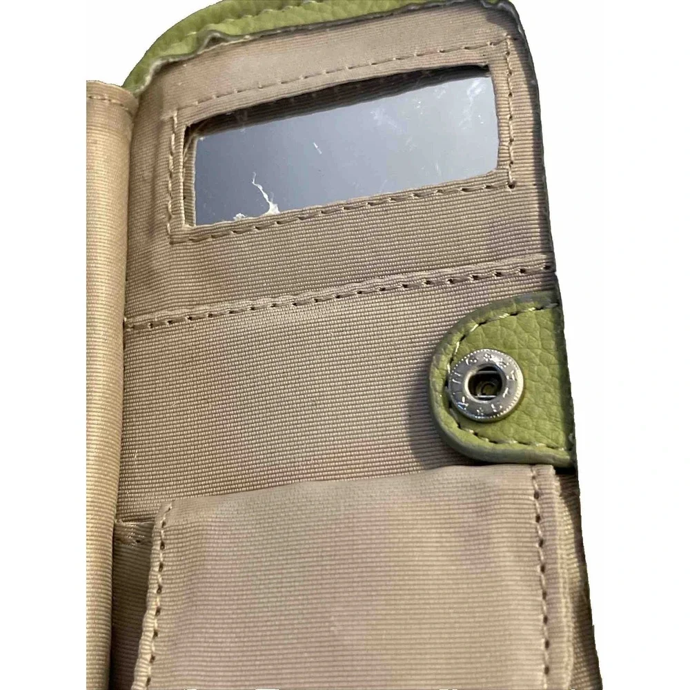 NINE WEST Green Wristlet Cell Phone Case Organizer ID